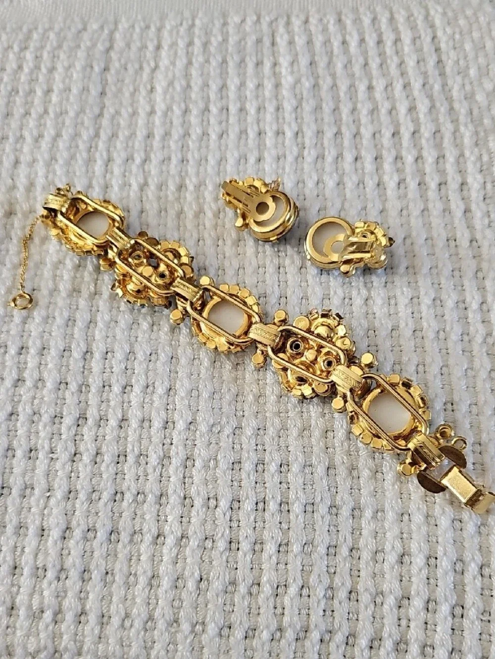 Vintage Gold-Tone Blue Marbled Crystal Bracelet & Earrings Set